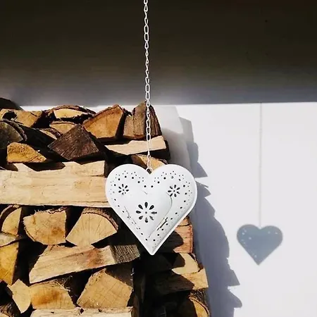 Szerelmes Tunderlak Ξενοδοχείο *