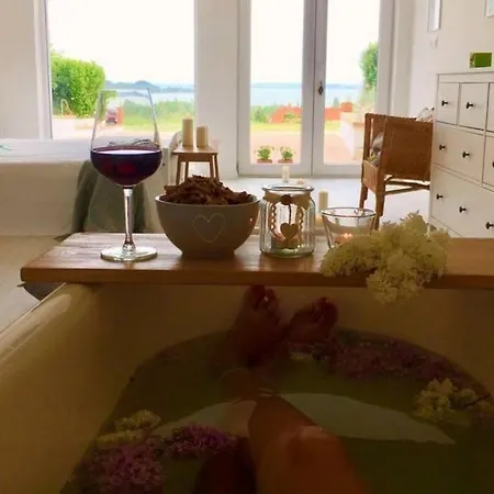 Szerelmes Tunderlak Ξενοδοχείο Balatonederics