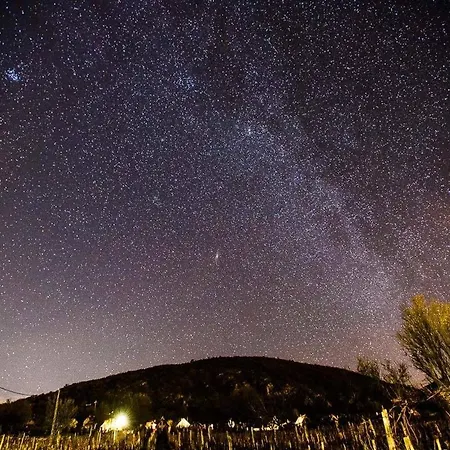 Szerelmes Tunderlak Ξενοδοχείο